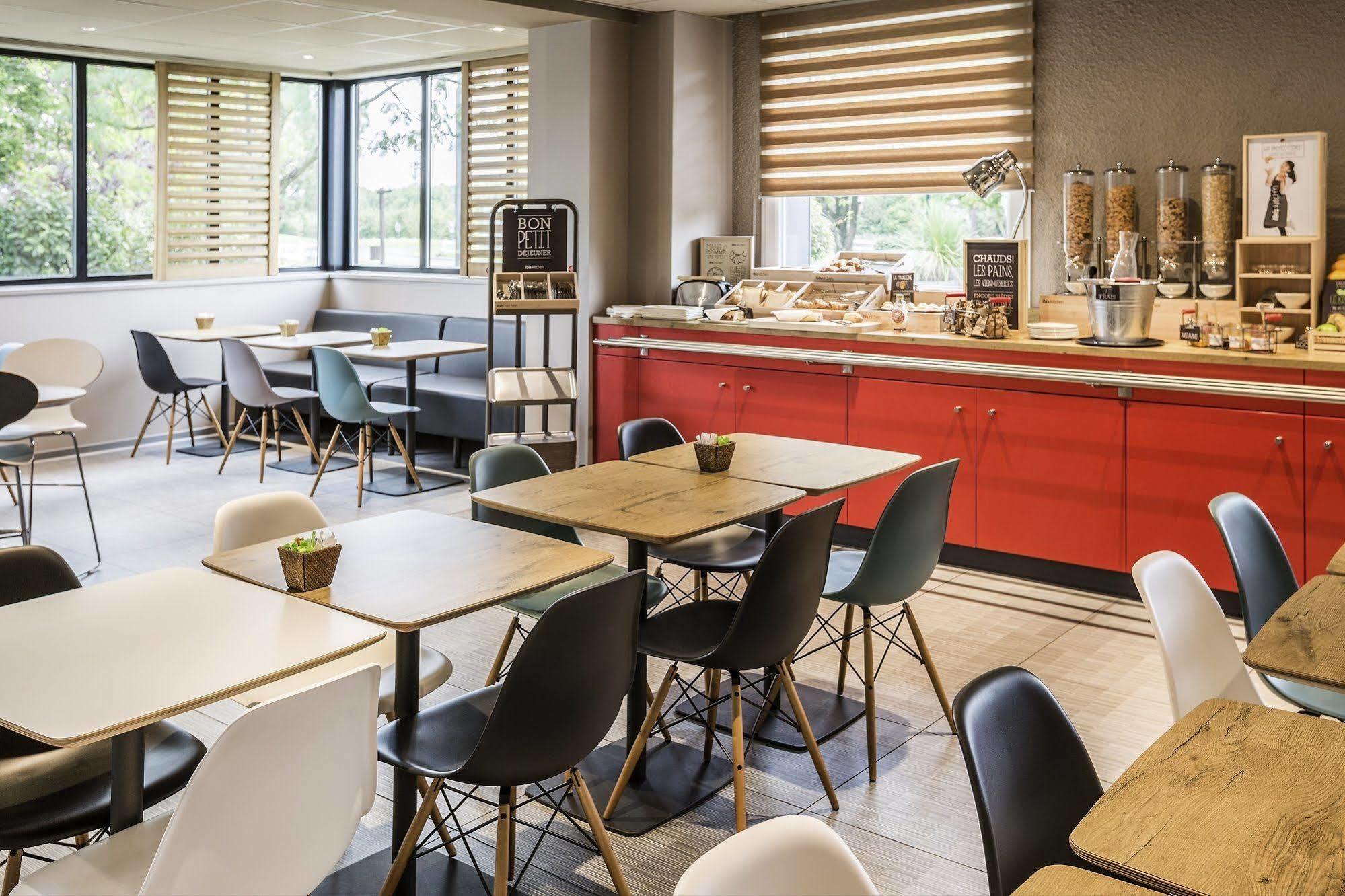 Ibis Rennes Cesson Hotel Exterior photo